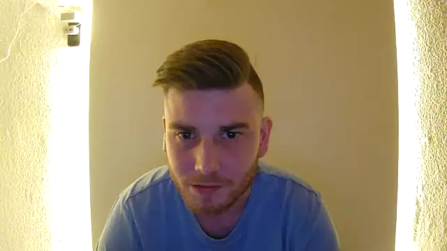 Foxtrott 242 online show from April 2026 11:31:01 PM