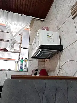 Mineirinho043 online show from March 2025 05:28:01 PM