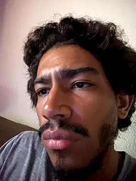 Mineirinho043 online show from November 2025 10:15:02 AM