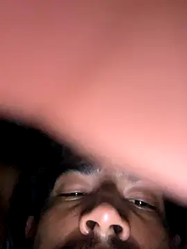 Mineirinho043 online show from November 2025 12:02:02 AM