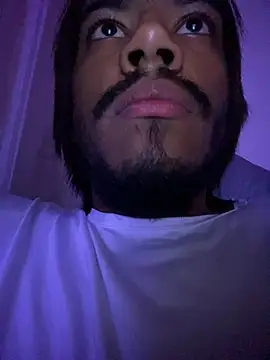 Mineirinho043 online show from February 2026 07:54:02 PM