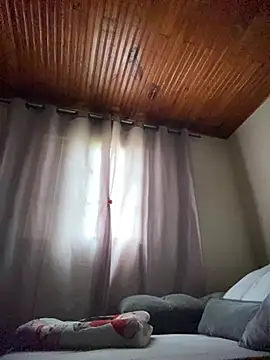 Mineirinho043 online show from June 2026 01:54:01 PM
