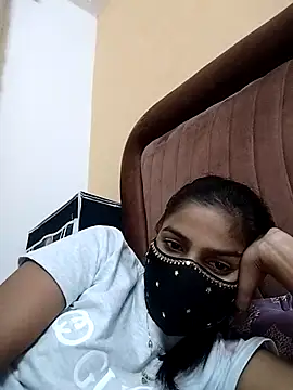 fuungirl38 online show from May 2026 05:51:02 PM