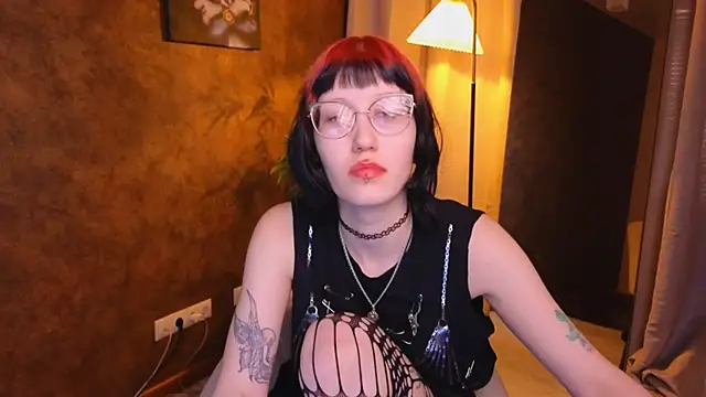 lissaros online show from February 2025 05:01:01 AM