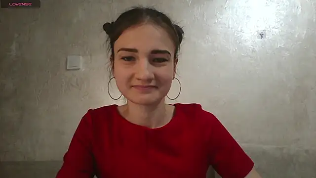 Snapshot of RoyalDessertt chatting on March 2025 07:25:02 AM RoyalDessertt online show from March 2025 07:25:02 AM