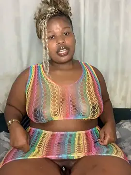 Snapshot of Cuddle_Bear chatting on March 2026 04:43:01 PM Cuddle Bear online show from March 2026 04:43:01 PM