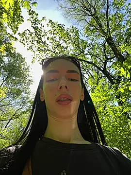 Celine Roxelle online show from May 2026 08:09:02 AM