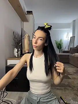 Celine Roxelle online show from May 2026 01:28:01 PM
