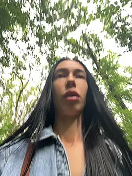 Celine Roxelle online show from July 2026 06:33:02 AM