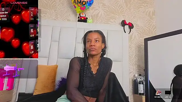 dafnnelewis online show from May 2026 11:18:01 AM