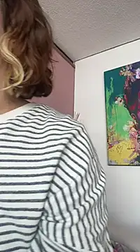 Snapshot of Maggie_Geller chatting on February 2025 03:26:02 PM Maggie Geller online show from February 2025 03:26:02 PM