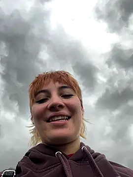 Snapshot of Maggie_Geller chatting on October 2025 07:11:01 PM Maggie Geller online show from October 2025 07:11:01 PM