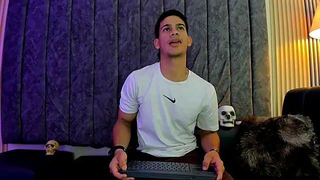 ANDRES STUD online show from September 2025 04:27:01 AM