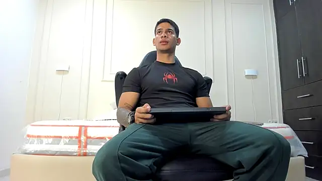 ANDRES STUD online show from May 2026 03:35:01 AM