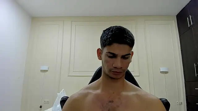 ANDRES STUD online show from May 2026 04:09:01 AM