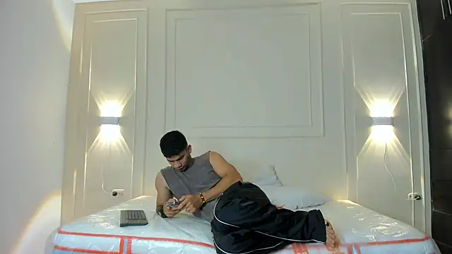 ANDRES STUD online show from June 2026 03:47:02 AM