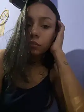Snapshot of julieta_fn chatting on April 2026 01:34:02 PM julieta fn online show from April 2026 01:34:02 PM