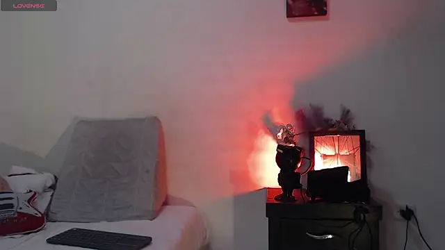 Snapshot of alaia_sweetxxx chatting on October 2025 01:35:01 AM alaia sweetxxx online show from October 2025 01:35:01 AM