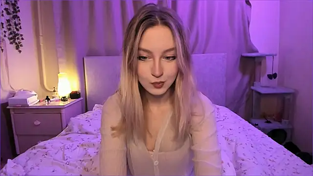 Snapshot of margorazentals chatting on September 2025 08:20:02 PM margorazentals online show from September 2025 08:20:02 PM