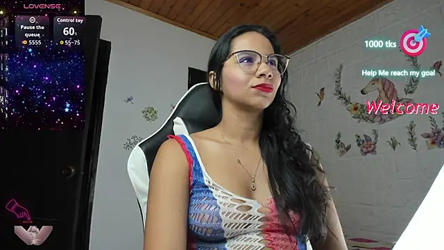 alisson hoffman05 online show from September 2025 10:01:02 PM