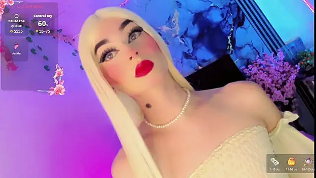 Snapshot of Irina_milkmaid chatting on October 2025 07:15:01 PM Irina milkmaid online show from October 2025 07:15:01 PM