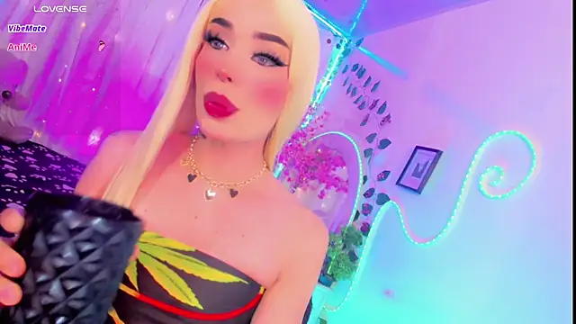 Snapshot of Irina_milkmaid chatting on February 2026 07:25:02 PM Irina milkmaid online show from February 2026 07:25:02 PM