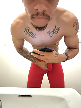 Locdawgg11 online show from January 2026 09:13:01 AM