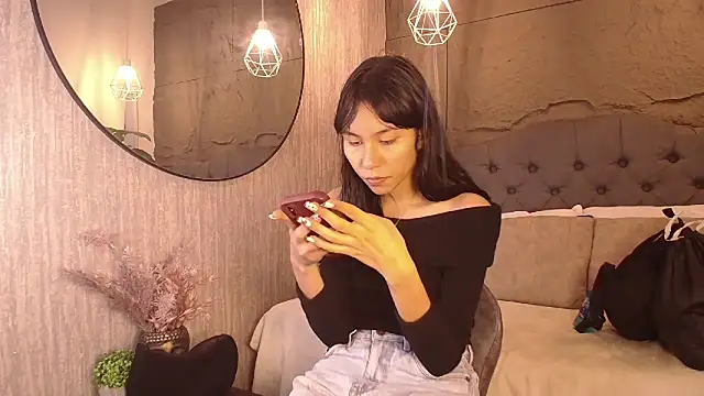 Snapshot of Miaa_Lee7 chatting on February 2026 09:24:01 PM Miaa Lee7 online show from February 2026 09:24:01 PM