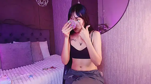 Snapshot of Miaa_Lee7 chatting on February 2026 09:33:01 PM Miaa Lee7 online show from February 2026 09:33:01 PM