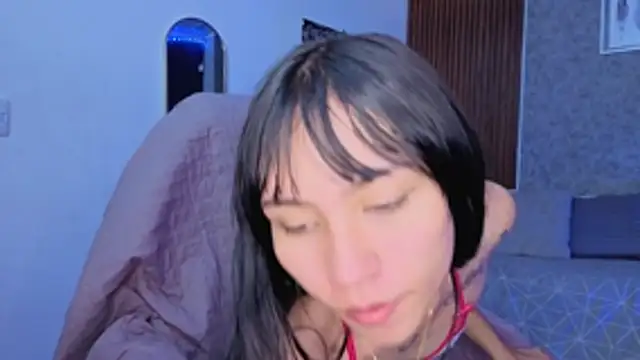 Snapshot of Miaa_Lee7 chatting on April 2026 08:21:01 PM Miaa Lee7 online show from April 2026 08:21:01 PM