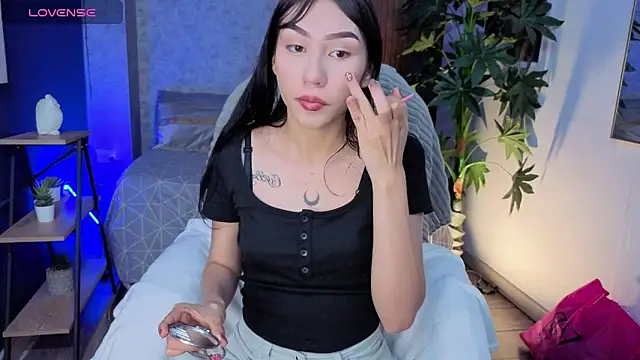 Snapshot of Miaa_Lee7 chatting on May 2026 09:10:01 PM Miaa Lee7 online show from May 2026 09:10:01 PM