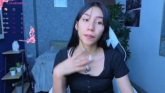 Miaa Lee7 online show from June 2026 08:22:01 PM