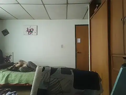 Snapshot of isabellapurple chatting on March 2026 04:24:01 PM isabellapurple online show from March 2026 04:24:01 PM