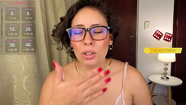 Snapshot of sophia_dumont chatting on March 2025 08:29:02 AM sophia dumont online show from March 2025 08:29:02 AM