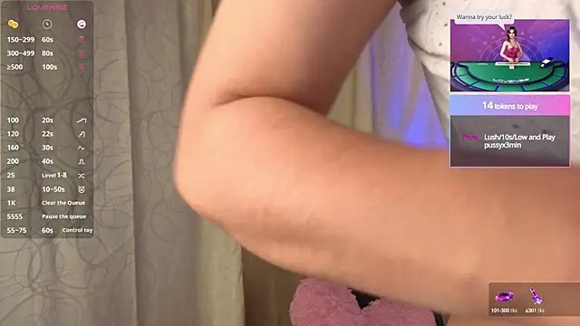 Snapshot of sophia_dumont chatting on March 2025 02:27:01 AM sophia dumont online show from March 2025 02:27:01 AM