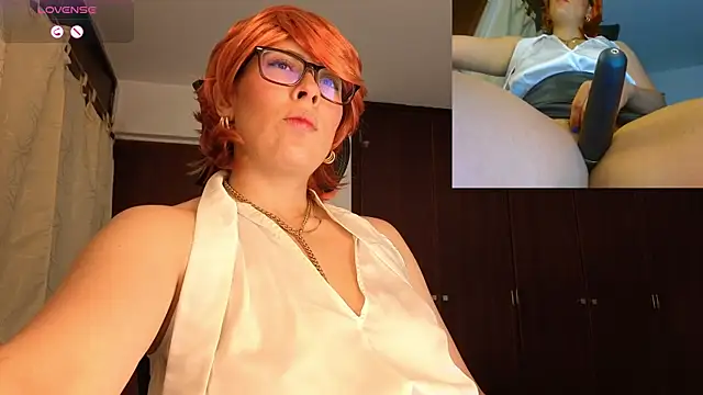 Snapshot of sophia_dumont chatting on September 2025 11:37:02 PM sophia dumont online show from September 2025 11:37:02 PM