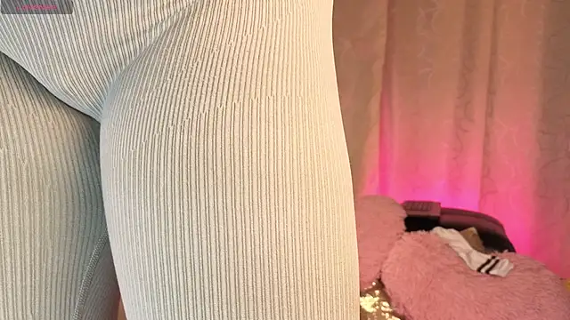 Snapshot of sophia_dumont chatting on February 2026 09:30:02 AM sophia dumont online show from February 2026 09:30:02 AM