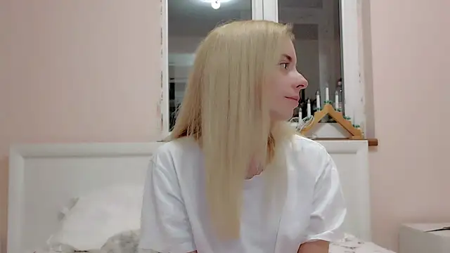 Snapshot of ChristiHanson chatting on January 2026 07:17:01 PM ChristiHanson online show from January 2026 07:17:01 PM