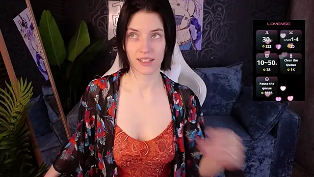 roxy riot  online show from December 2025 01:32:02 AM