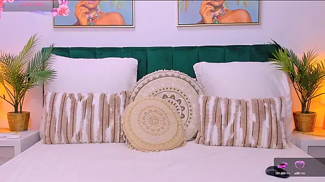 Kaylynn online show from October 2025 03:07:01 AM