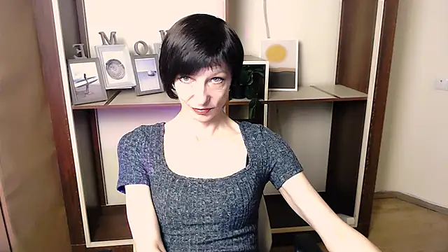  AngeliaFlow  online show from November 2025 09:20:02 AM