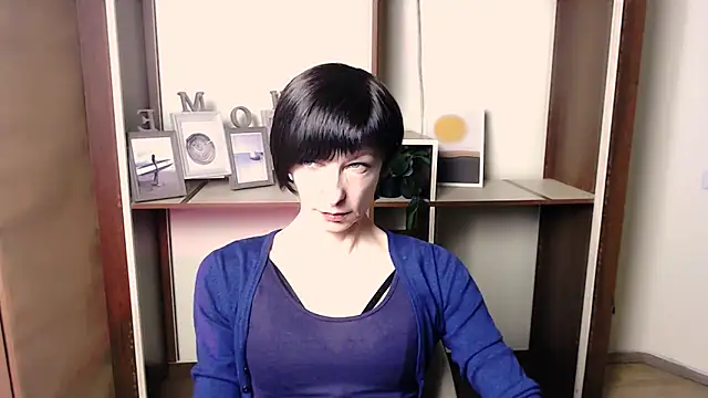  AngeliaFlow  online show from November 2025 08:02:02 AM