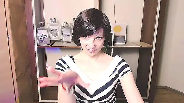  AngeliaFlow  online show from April 2026 12:29:02 PM