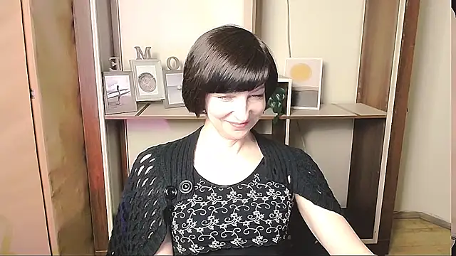  AngeliaFlow  online show from May 2026 08:30:02 AM