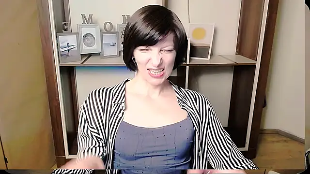  AngeliaFlow  online show from May 2026 08:55:02 AM