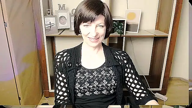  AngeliaFlow  online show from June 2026 06:03:02 AM