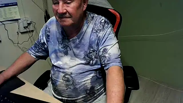 barenfan online show from February 2025 10:24:01 PM