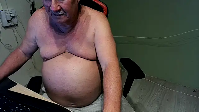 barenfan online show from March 2025 11:38:02 PM