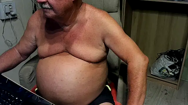 barenfan online show from September 2025 12:01:01 AM