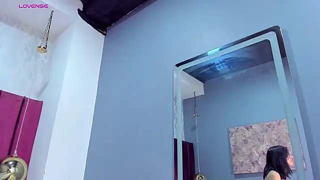 Snapshot of lolyyuno chatting on February 2025 12:16:01 PM lolyyuno online show from February 2025 12:16:01 PM